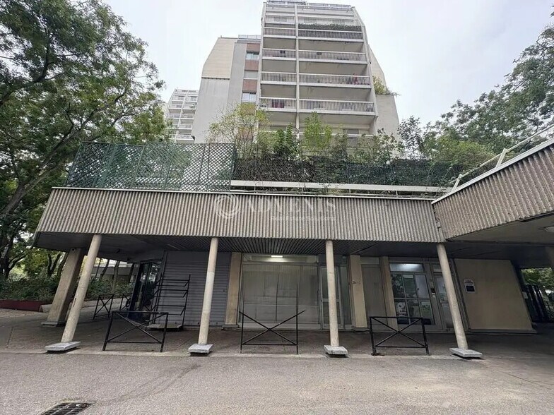 Bureau dans Paris à vendre - Photo du bâtiment - Image 3 de 10