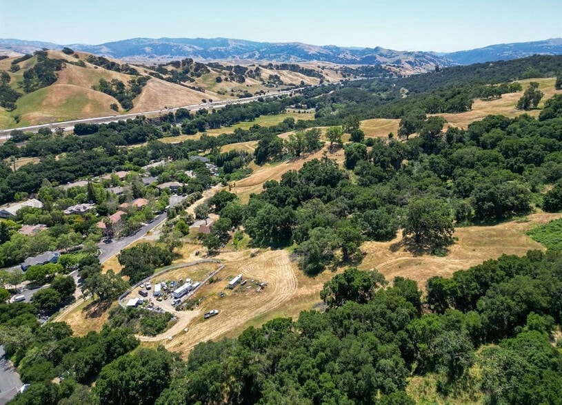 8272 Sassafras Court, Pleasanton, CA for sale - Building Photo - Image 3 of 7