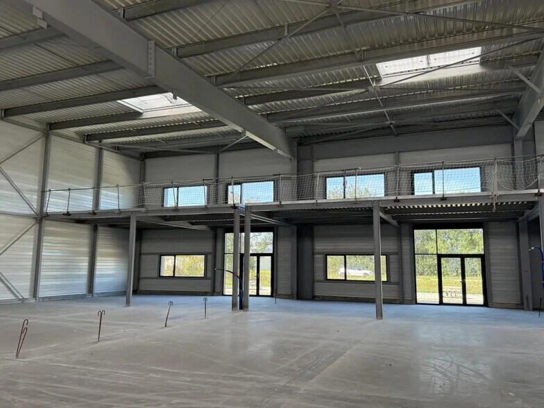 Local d'activités dans Thouaré-sur-Loire à vendre - Photo intérieure - Image 2 de 5