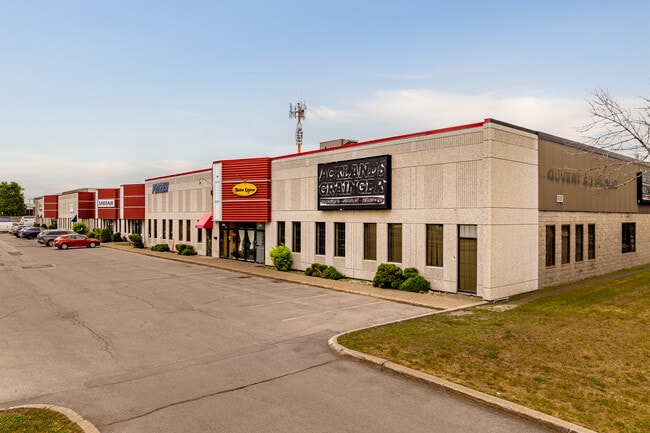 More details for 3148-3178 Boul Industriel, Laval, QC - Flex for Lease