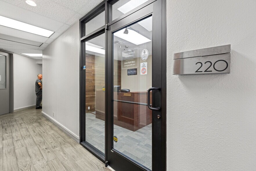 5545 Fredericksburg Rd, San Antonio, TX à louer - Photo intérieure - Image 3 de 22