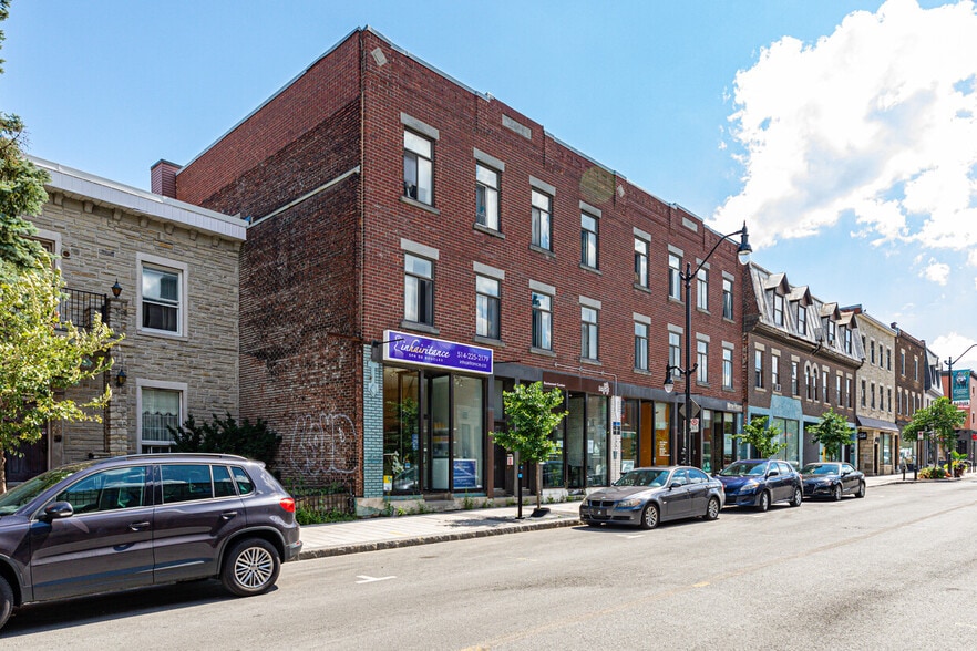 3522-3544 Rue Notre-Dame O, Montréal, QC à louer - Photo du bâtiment - Image 2 de 3