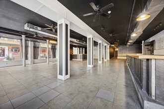 118-122 Market St, Philadelphia, PA for lease Interior Photo- Image 2 of 9