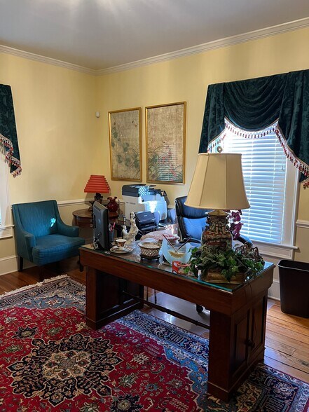 2731 Greenville Hwy, Flat Rock, NC à louer - Photo intérieure - Image 3 de 20