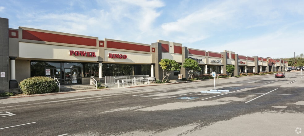 226 W Bitters Rd, San Antonio, TX for lease - Building Photo - Image 3 of 5