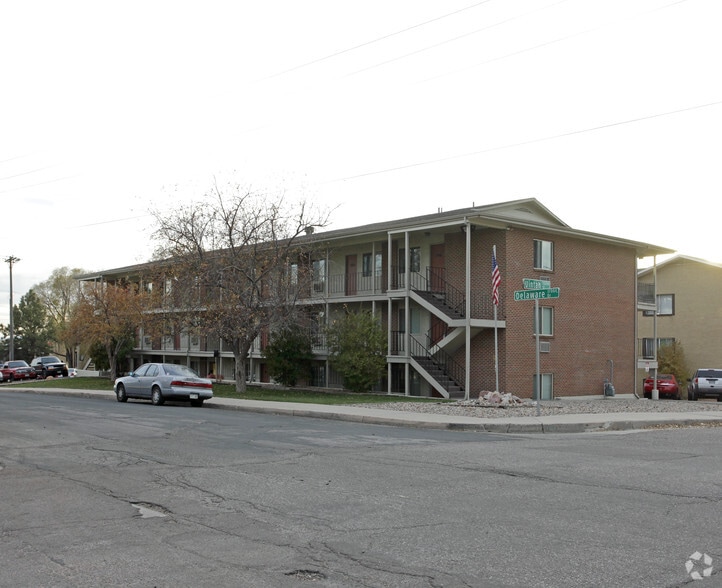 1010 Delaware Dr, Colorado Springs, CO à vendre - Photo du bâtiment - Image 3 de 5