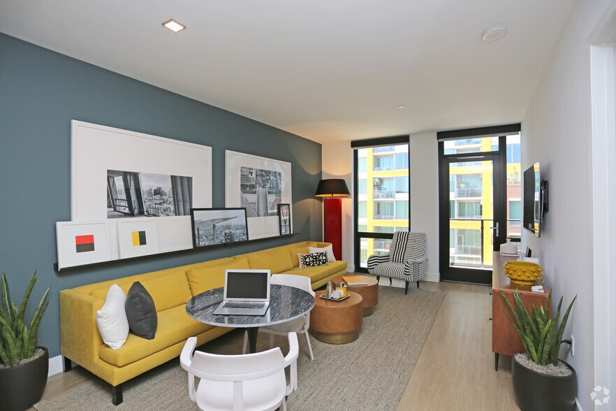 1501 Island Ave, San Diego, CA à louer - Photo intérieure - Image 3 de 120