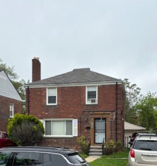 1915 Ewald Cir, Detroit, MI for sale - Building Photo - Image 3 of 5