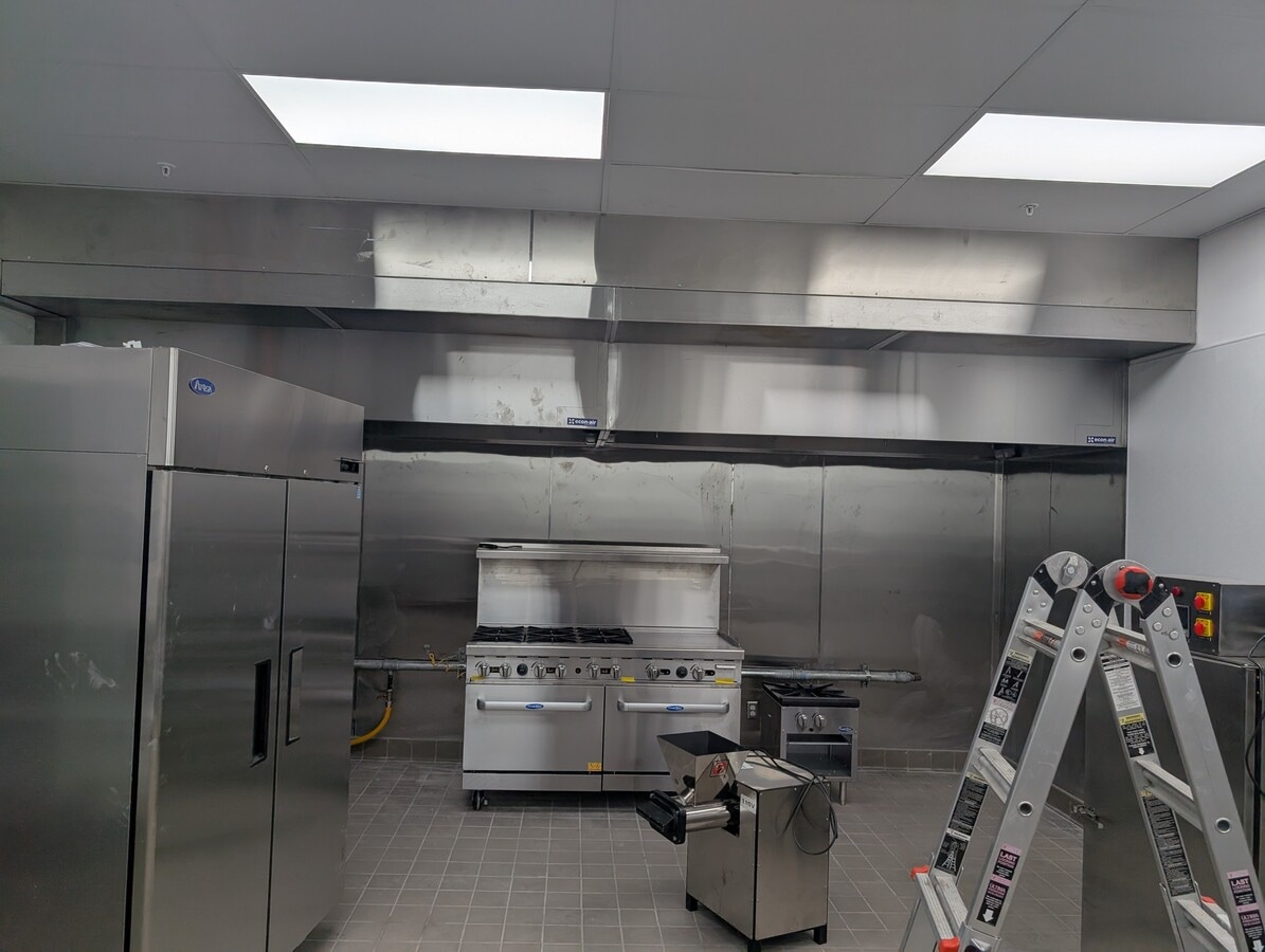 470 W Larch Rd, Tracy, CA 95304 - Unité 6 - - Photo intérieure - Image 1 of 2