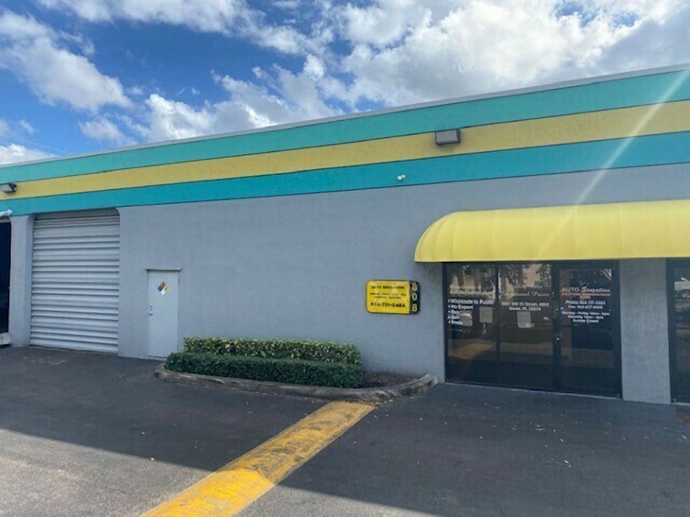 4990 SW 52nd St, Fort Lauderdale, FL à louer Photo du bâtiment- Image 1 de 6