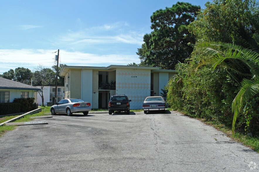 1259 Franklin St, Clearwater, FL à vendre - Photo du bâtiment - Image 2 de 2