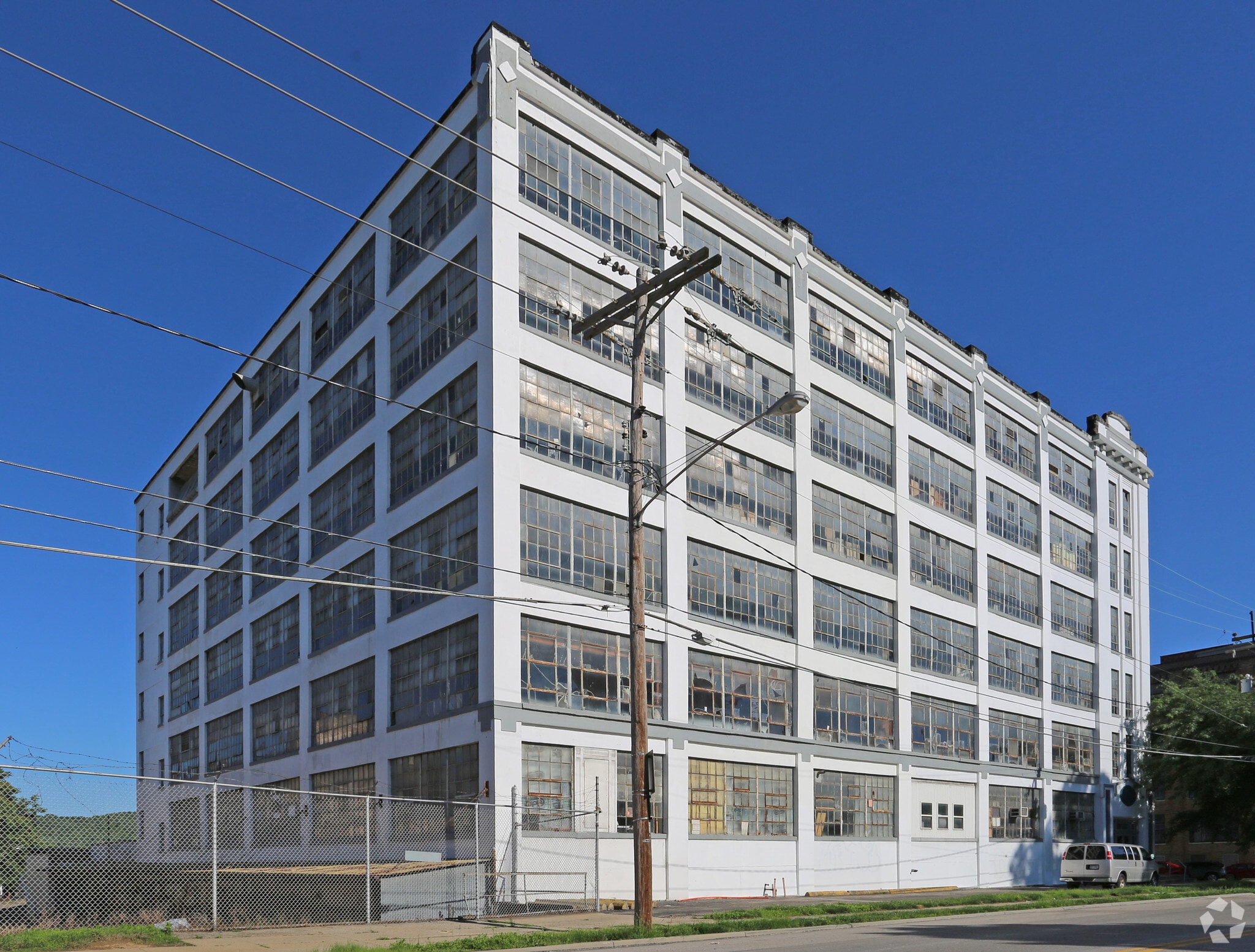 3265 Colerain Ave, Cincinnati, OH for sale Primary Photo- Image 1 of 4