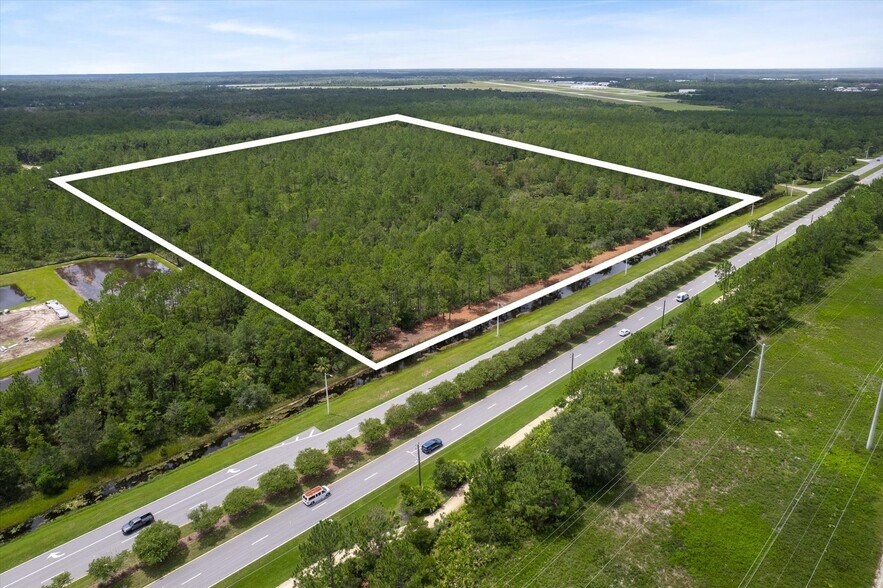 3699 Seminole Woods Blvd, Palm Coast, FL à vendre - Photo du bâtiment - Image 1 de 15