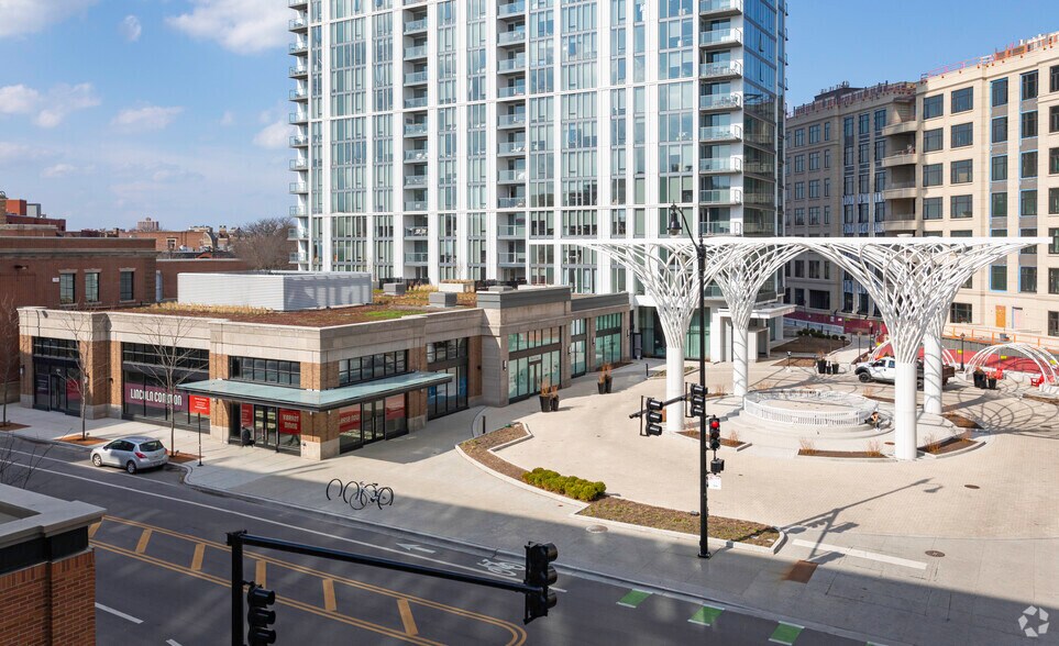 2376-2380 N Lincoln Ave, Chicago, IL à louer - Photo du bâtiment - Image 3 de 17