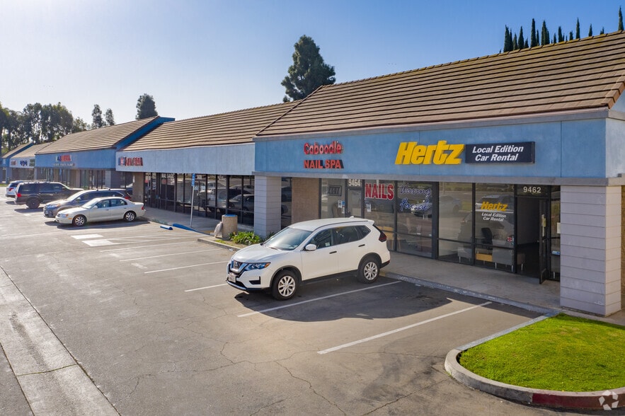 9462-9516 Firestone Blvd, Downey, CA à louer - Photo du bâtiment - Image 2 de 4