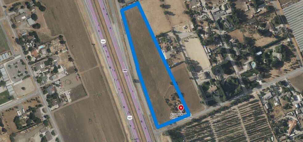 615 Rucker Ave, Gilroy, CA à vendre - Photo du bâtiment - Image 2 de 12