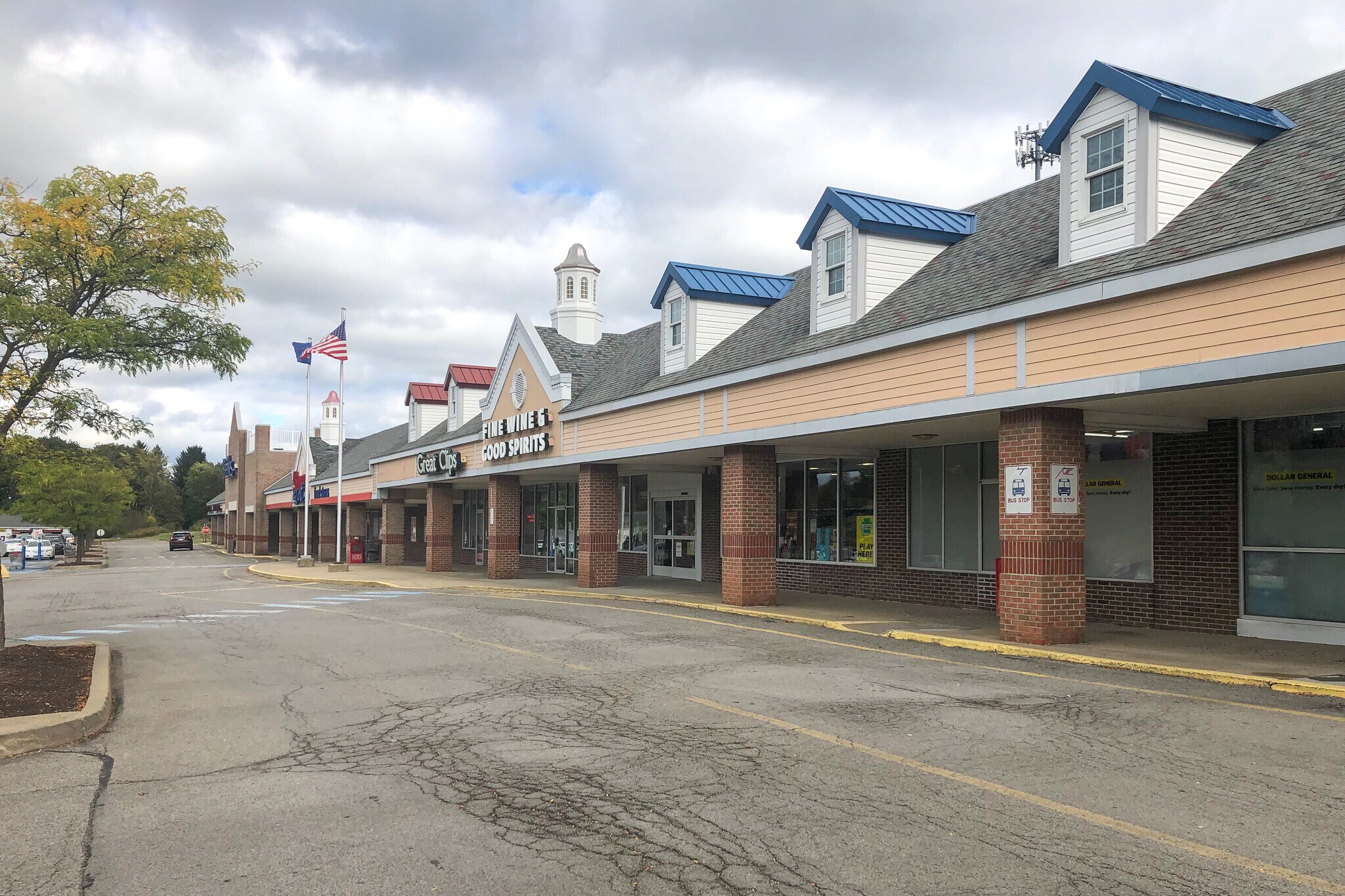 3300-3350 Wilmington Rd, New Castle, PA for lease Building Photo- Image 1 of 3