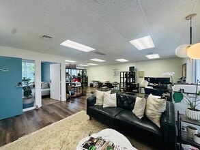 3646 Long Beach Blvd, Long Beach, CA à louer Photo intérieure- Image 2 de 3