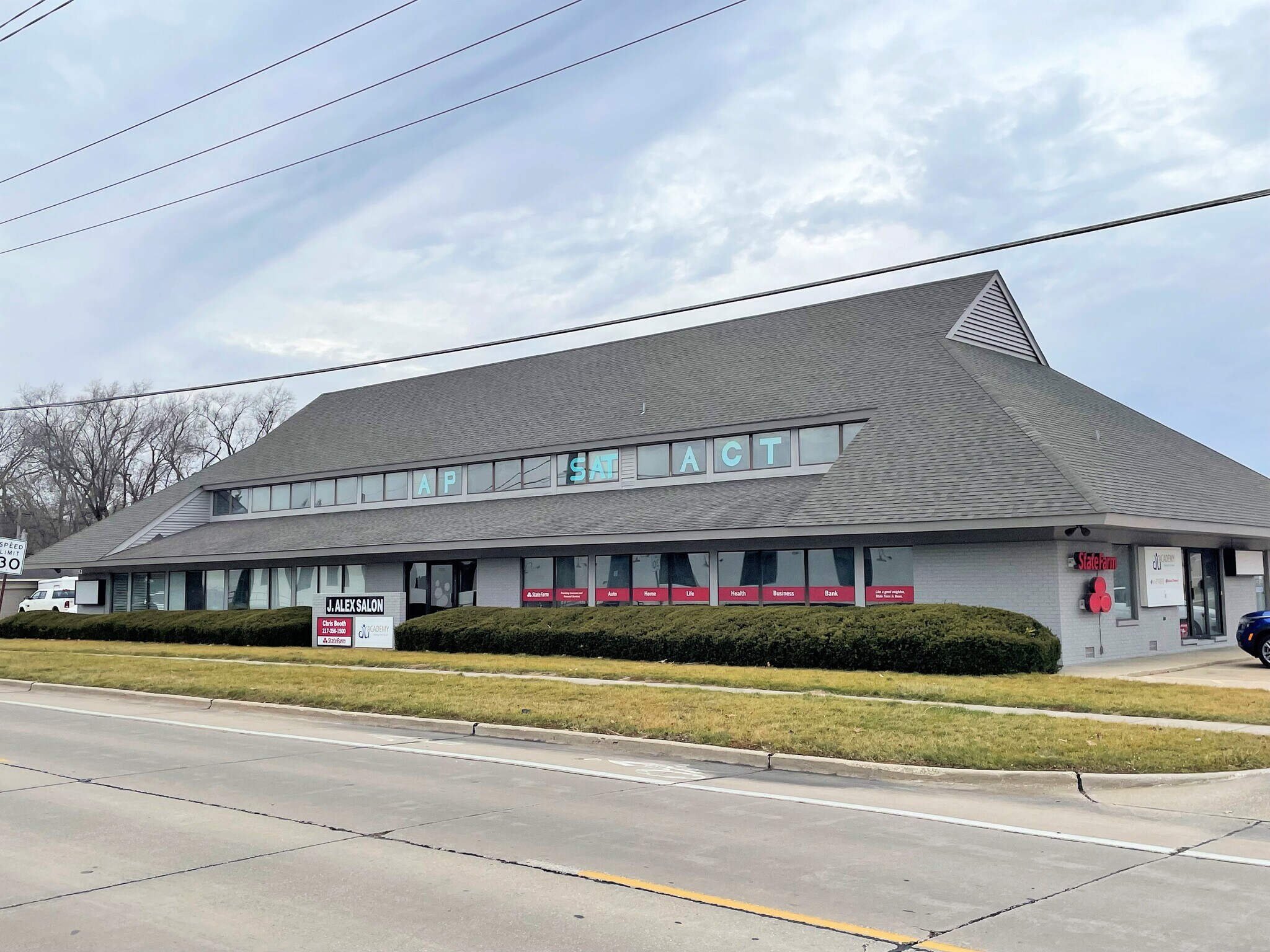 1713 S State St, Champaign, IL for lease Primary Photo- Image 1 of 4