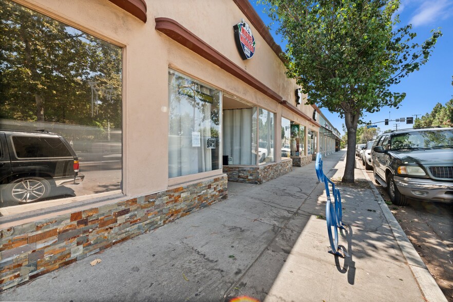 2070 Santa Fe Ave, Long Beach, CA for sale - Building Photo - Image 2 of 20