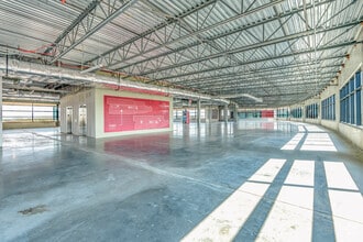 1961 SH 121, Lewisville, TX à louer Photo intérieure- Image 2 de 5