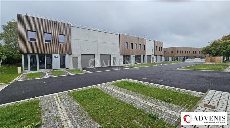 Flex in Seclin for lease - Building Photo - Image 1 of 9