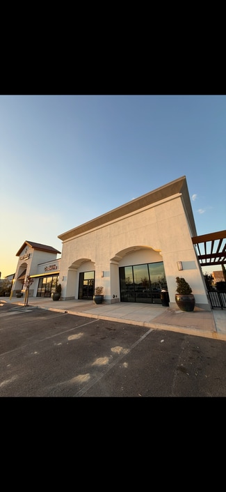 More details for 9815 Panama Ln, Bakersfield, CA - Retail for Lease