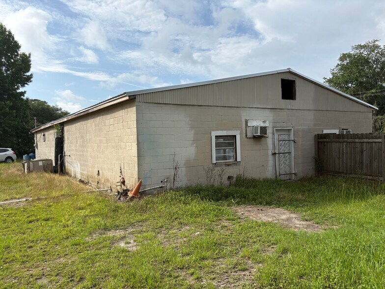 2707 US Highway 80, Bloomingdale, GA à vendre - Photo du bâtiment - Image 3 de 17