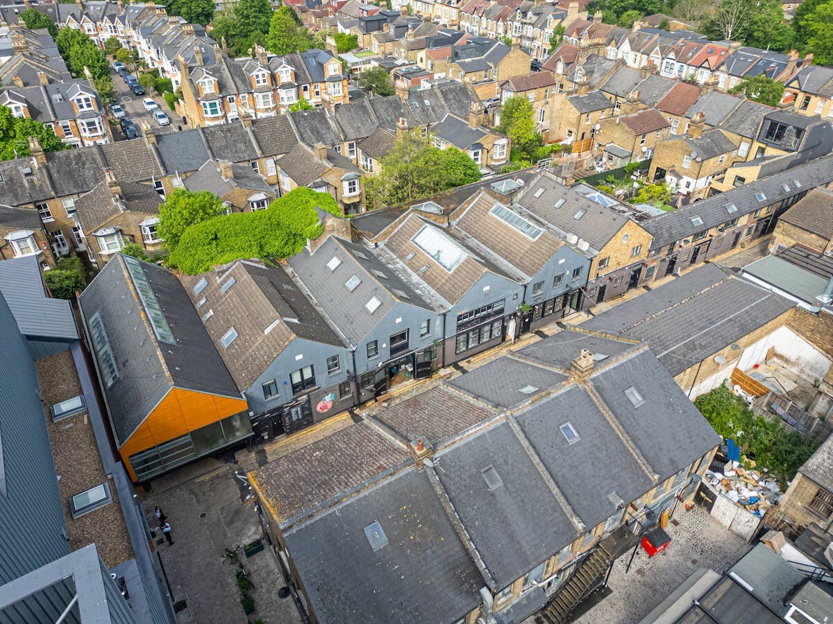 17-37 Hatherley Mews, Londres à louer Photo du bâtiment- Image 1 de 3