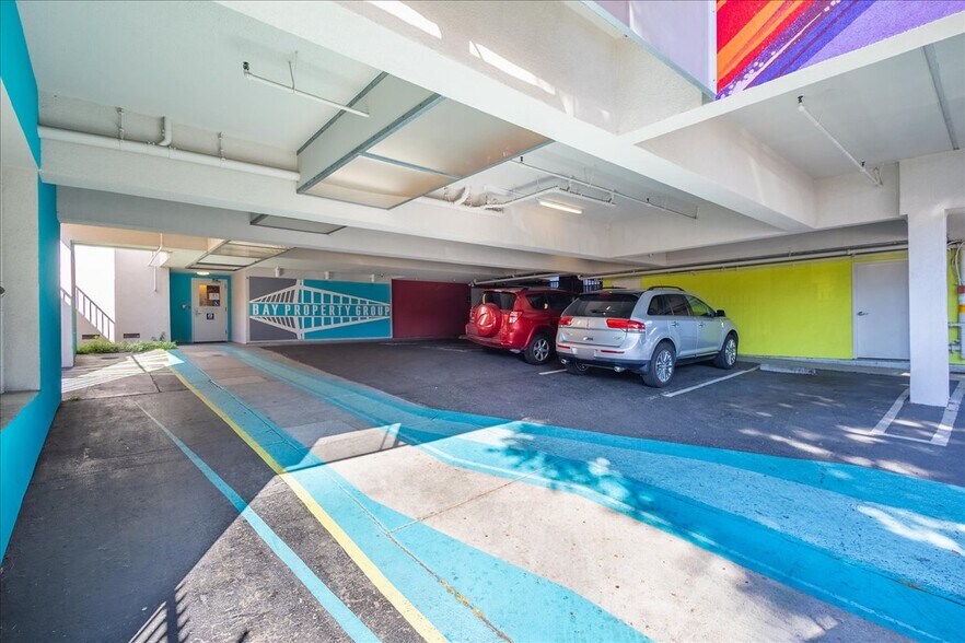 482 W MacArthur Blvd, Oakland, CA à vendre - Photo du bâtiment - Image 3 de 55