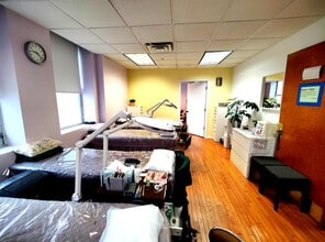 315 Fifth Ave, New York, NY for lease Interior Photo- Image 2 of 8