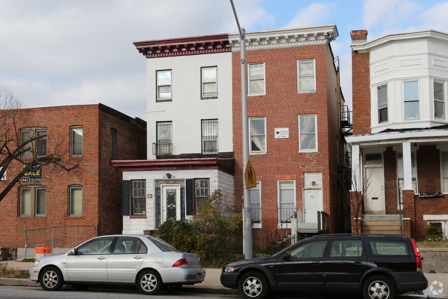 204 E 25th St, Baltimore, MD à vendre - Photo principale - Image 1 de 33