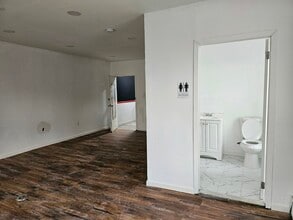 2914 Glenwood Rd, Brooklyn, NY for lease Interior Photo- Image 2 of 2