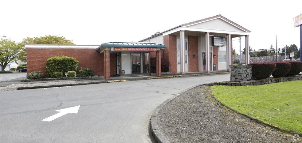 2288 Country Club Rd, Woodburn, OR à vendre - Photo principale - Image 1 de 19