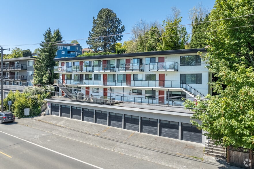 2515 Thorndyke Ave W, Seattle, WA for sale - Building Photo - Image 3 of 17