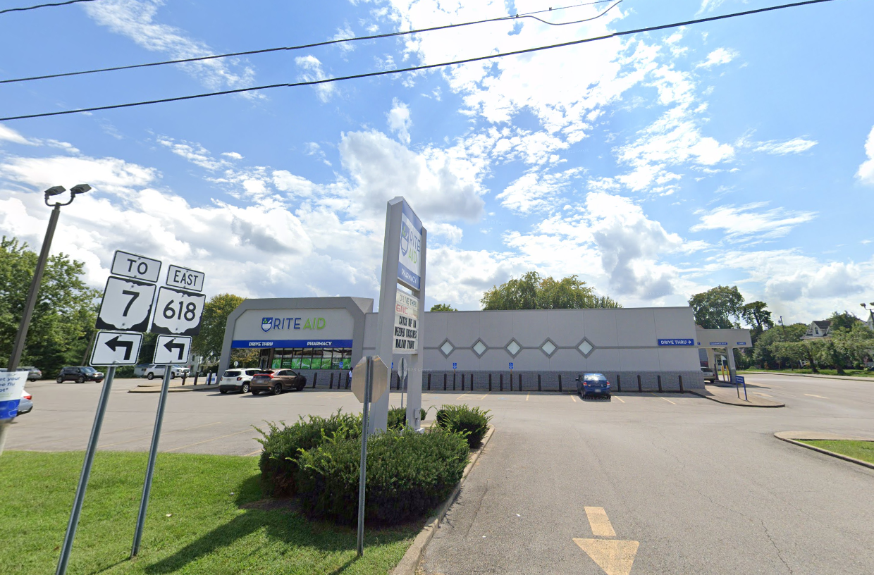 201 Washington Blvd, Belpre, OH for lease Building Photo- Image 1 of 7