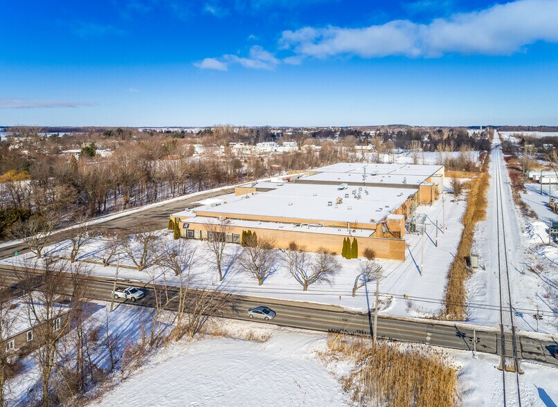 16 Ch de Richelieu, Lacolle, QC for sale - Building Photo - Image 1 of 1