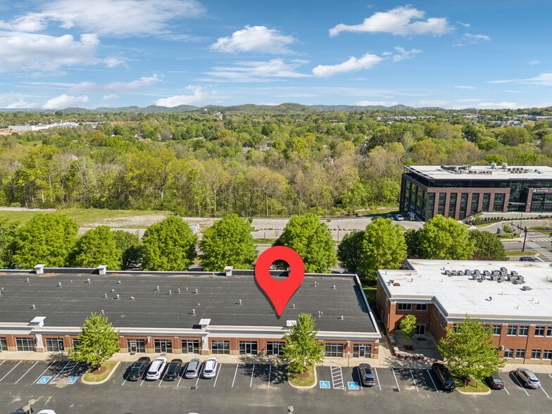 101 Forrest Crossing Blvd, Franklin, TN for lease - Aerial - Image 3 of 12