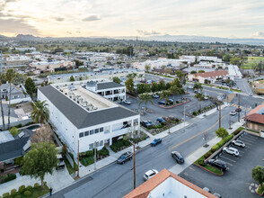 23206 Lyons Ave, Santa Clarita, CA - Aérien  Vue de la carte - Image1