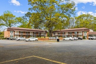 More details for 210 Matthews Ave, Carrollton, GA - Multifamily for Sale
