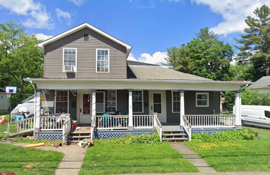 108-110 S Washington St, Titusville, PA à vendre - Photo du bâtiment - Image 3 de 7