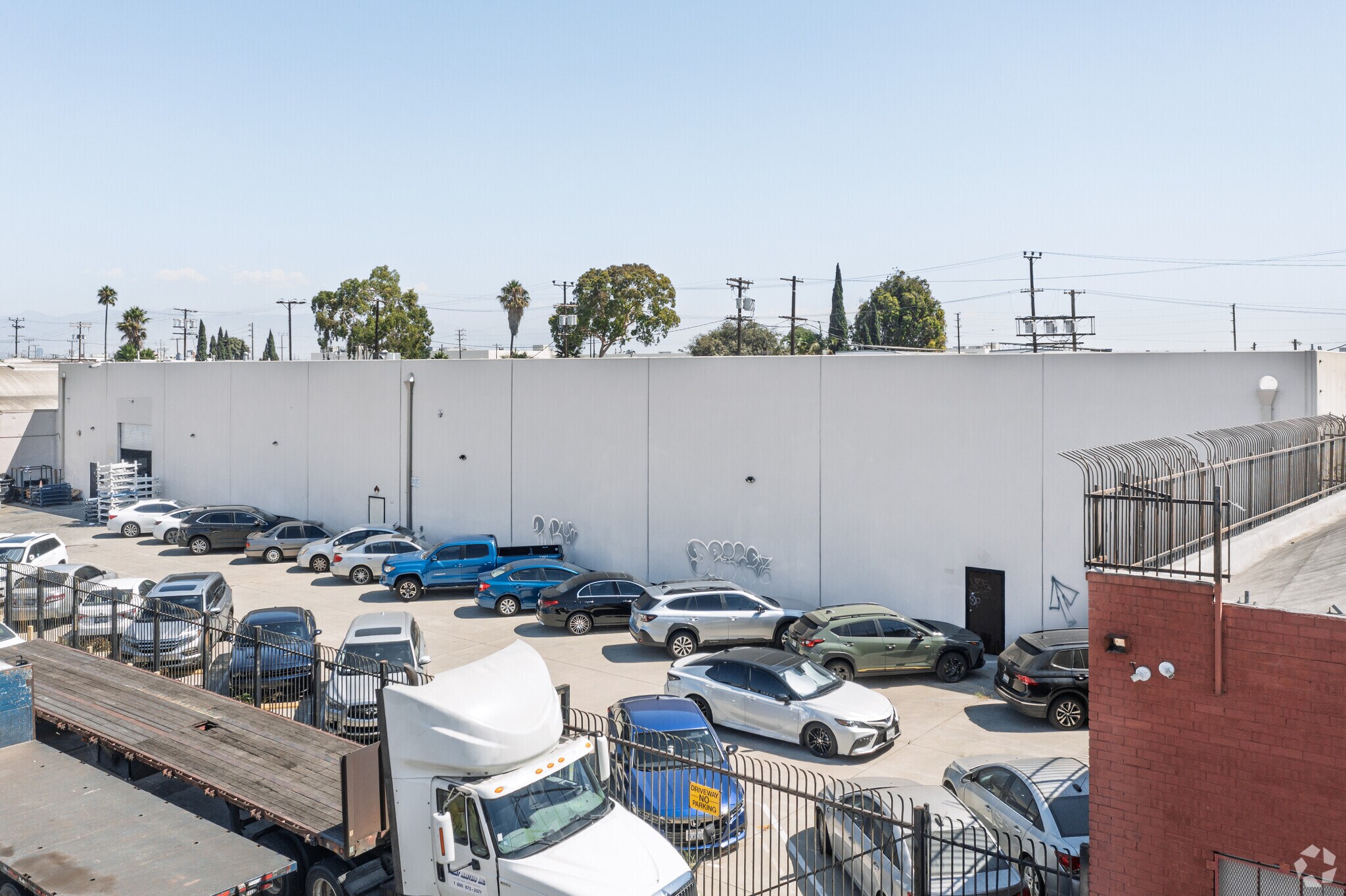 7020 Stanford Ave, Los Angeles, CA for sale Primary Photo- Image 1 of 6