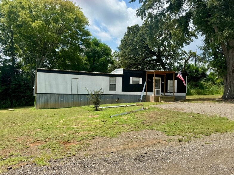 9054 US Highway 259, Nacogdoches, TX à vendre - Photo du bâtiment - Image 2 de 16