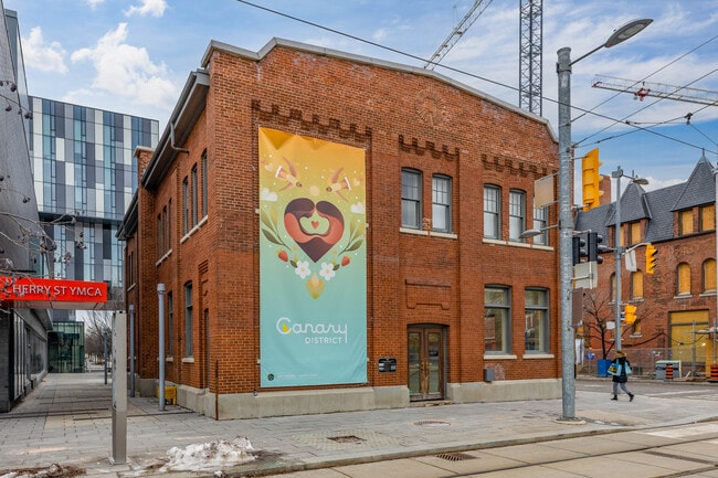 Plus de détails pour 453 Cherry St, Toronto, ON - Commerce de détail à vendre