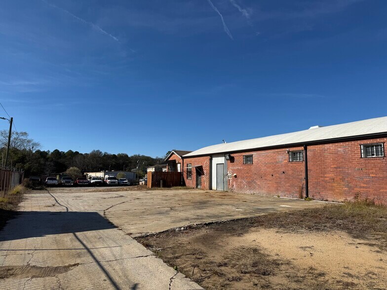 3071 Broadway, Macon-Bibb, GA à vendre - Photo du bâtiment - Image 3 de 12