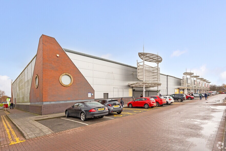 Kingston St, Hull à louer - Photo du bâtiment - Image 1 de 5