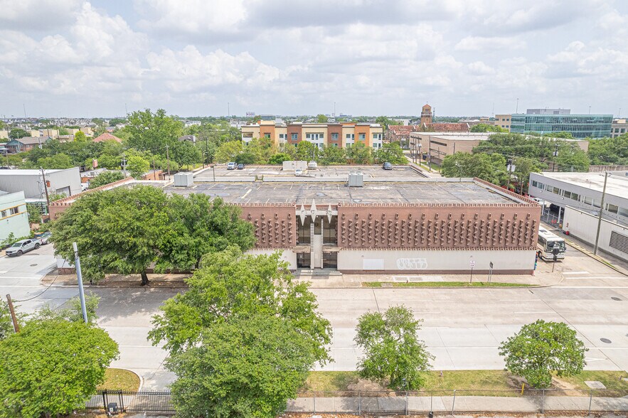 3333 Fannin St, Houston, TX à vendre - Photo du bâtiment - Image 2 de 10