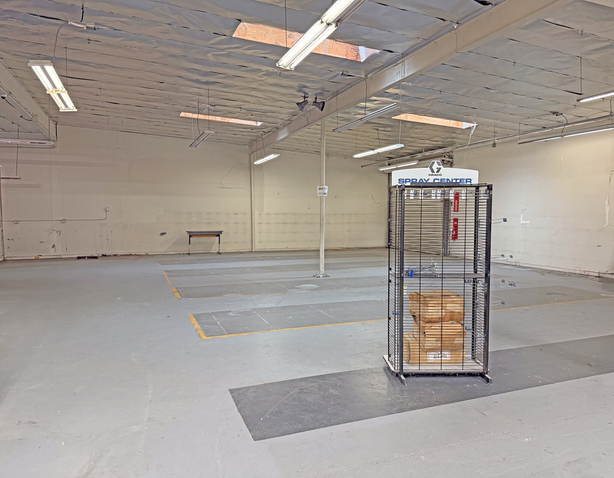 217 Roberts Ave, Santa Rosa, CA for lease Interior Photo- Image 1 of 10