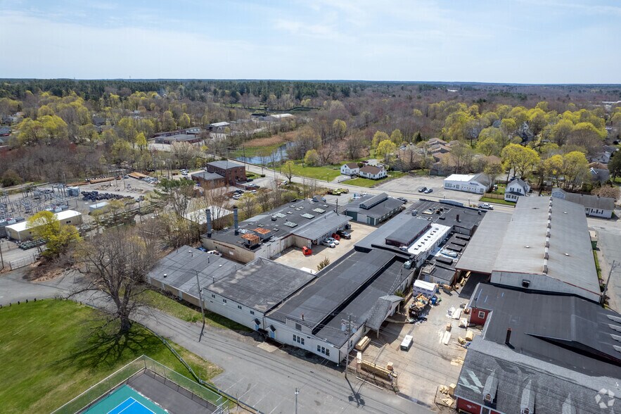 25 Wareham St, Middleborough, MA à louer - Aérien - Image 3 de 33