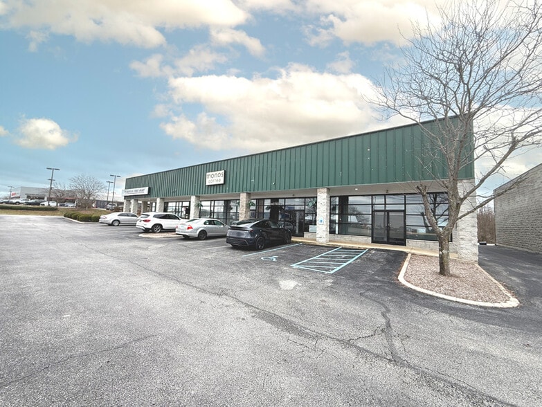 2201-2213 Lexington Rd, Nicholasville, KY for lease - Building Photo - Image 3 of 5